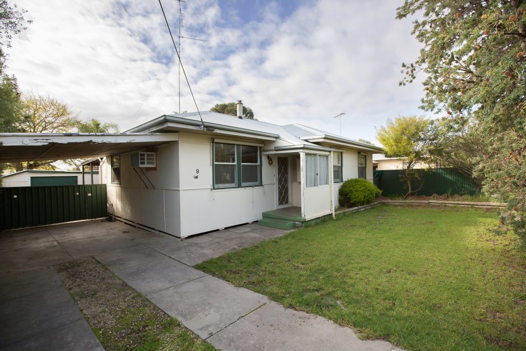 D Searle property
