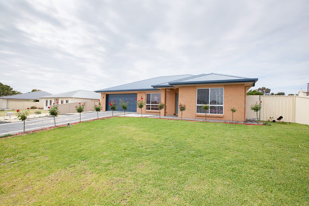 T Hallett property