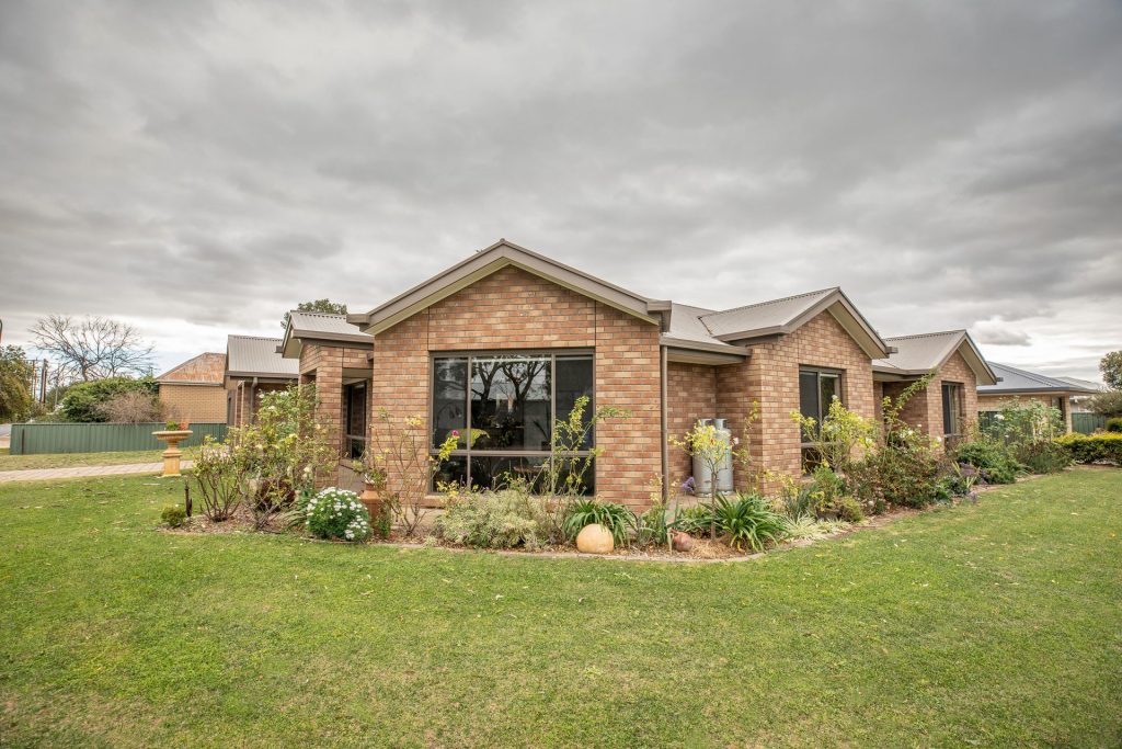 J Munn property